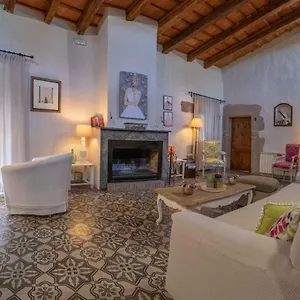 Can Bayre-Casa Rural Fortia