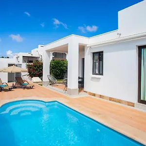 Casa Maurizio - Heated Pool, Hot Tub & Hammam Playa Blanca (Lanzarote)